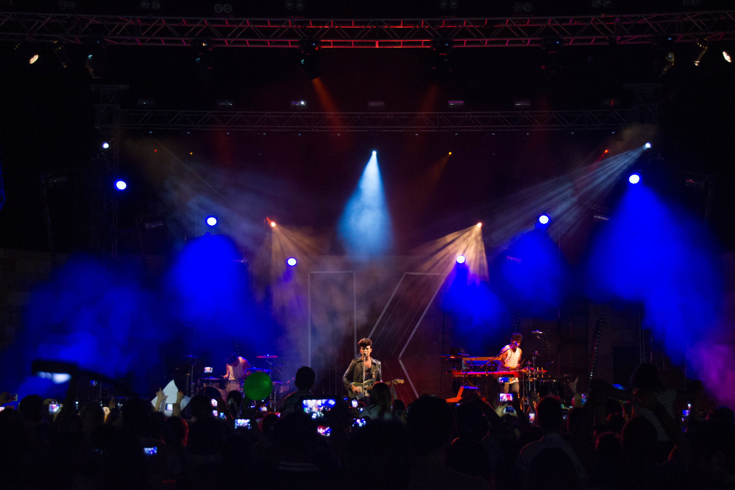 THE KOLORS